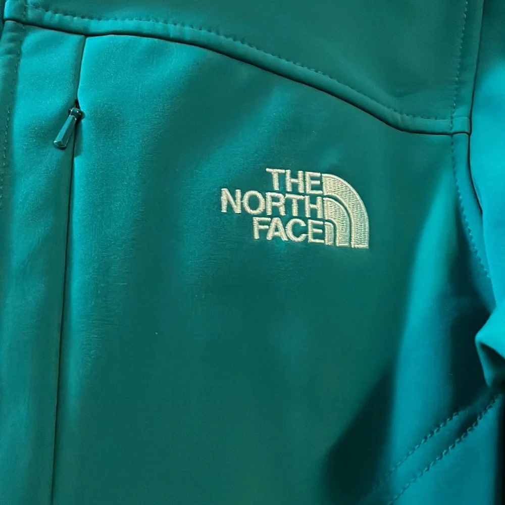 North Face Jacket - Picture 2 of 3